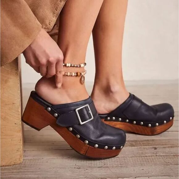 Free People Shoes - Free People Culver City black leather studded platform clogs - size 9 US